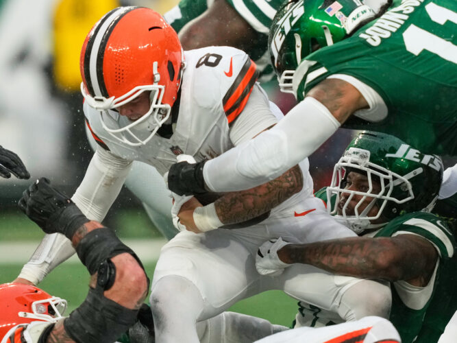 Jets Score Two Special Teams TDs in Win Over Browns